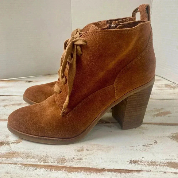 DOLCE VITA sueded lace-up cognac brown booties women’s sz 10 EUC heeled boots - Picture 7 of 14